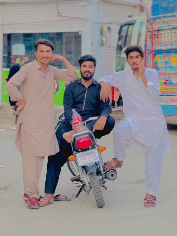 @کمانڈو پٹھان 🦁