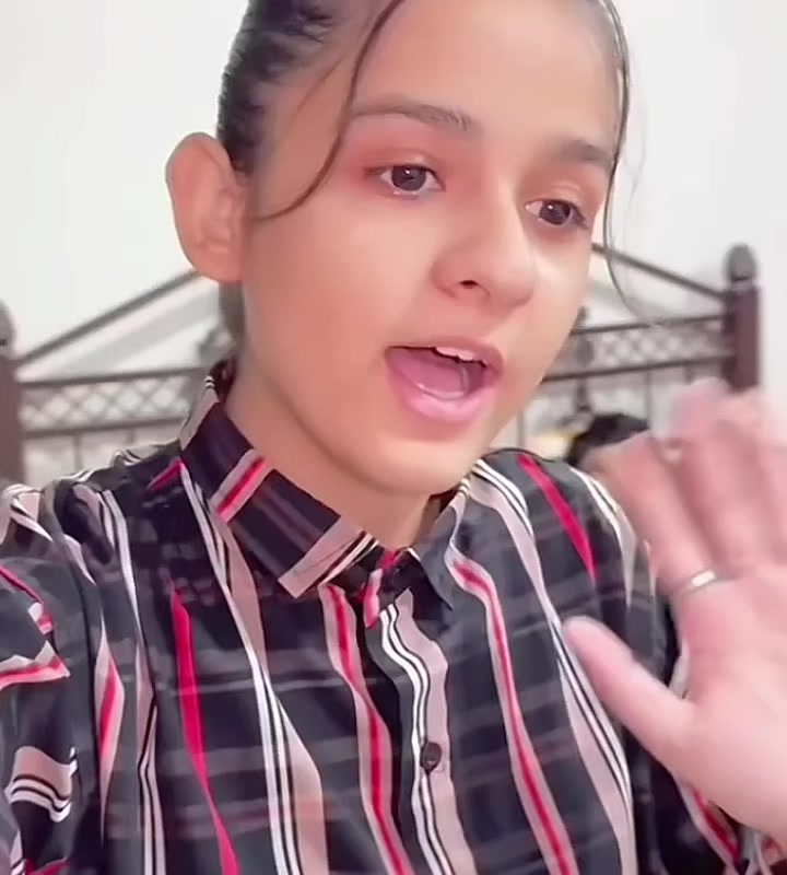 @Mishal ZaحRa_🦋