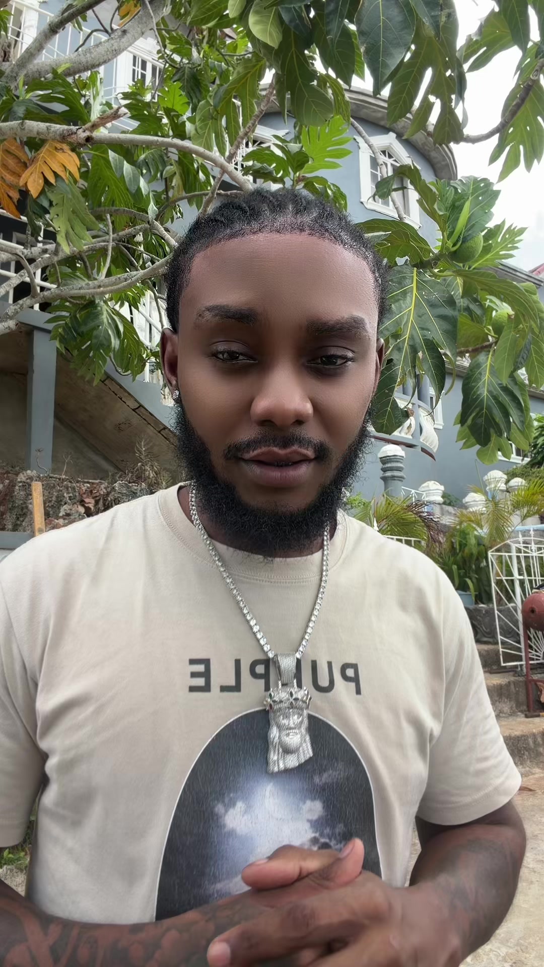 @👽CJ🇯🇲