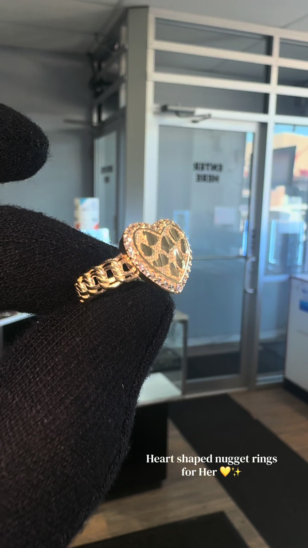 @Tito&rsquo;s Jewelry