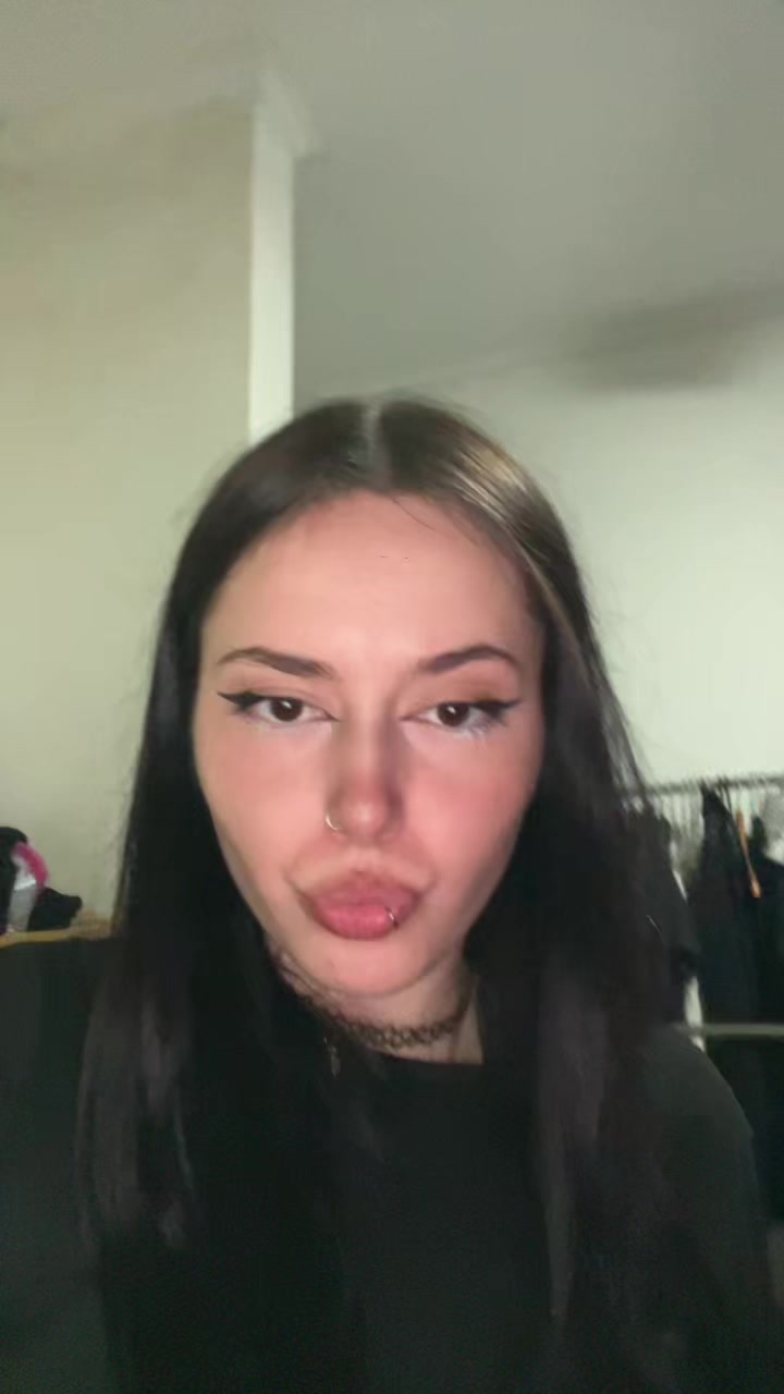 @dakita ♱
