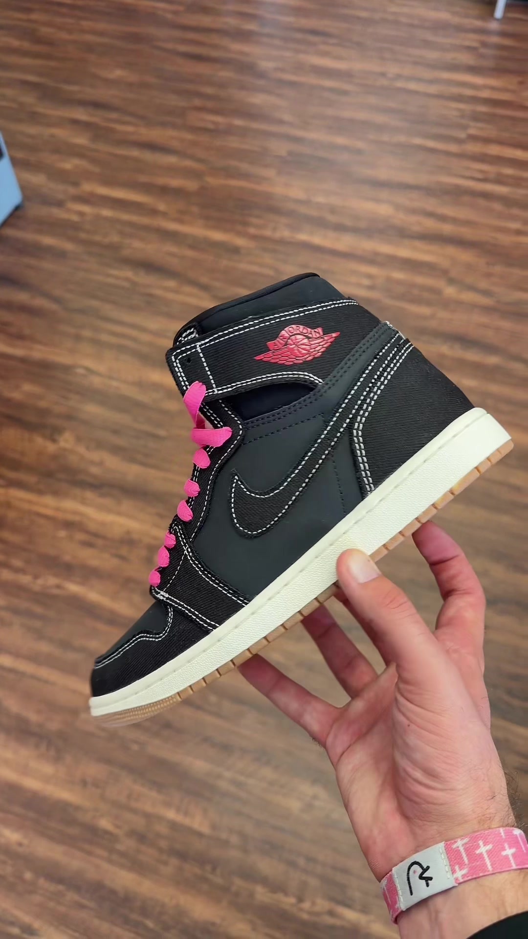 @Sport Shoe Dallas