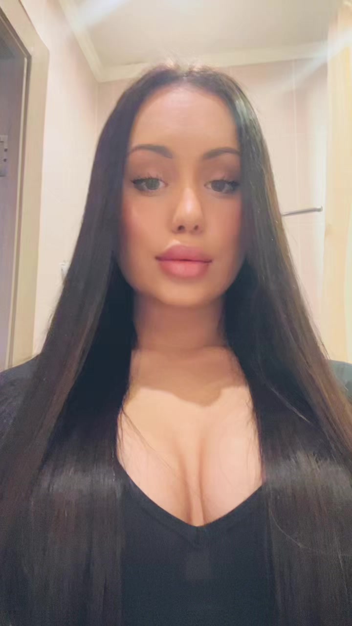 @exxxarina