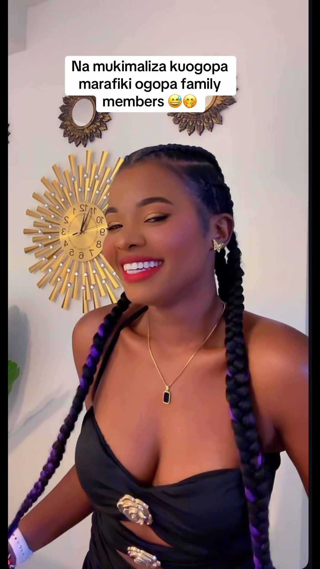 @Vayonah 🇺🇸 🇰🇪