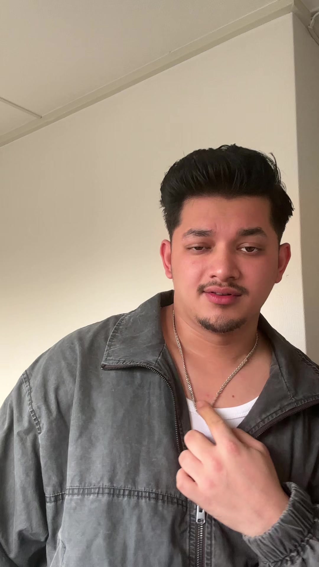 @Manish🇳🇵🇯🇵