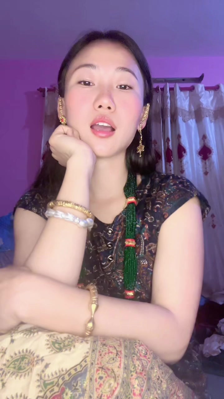 @Sis