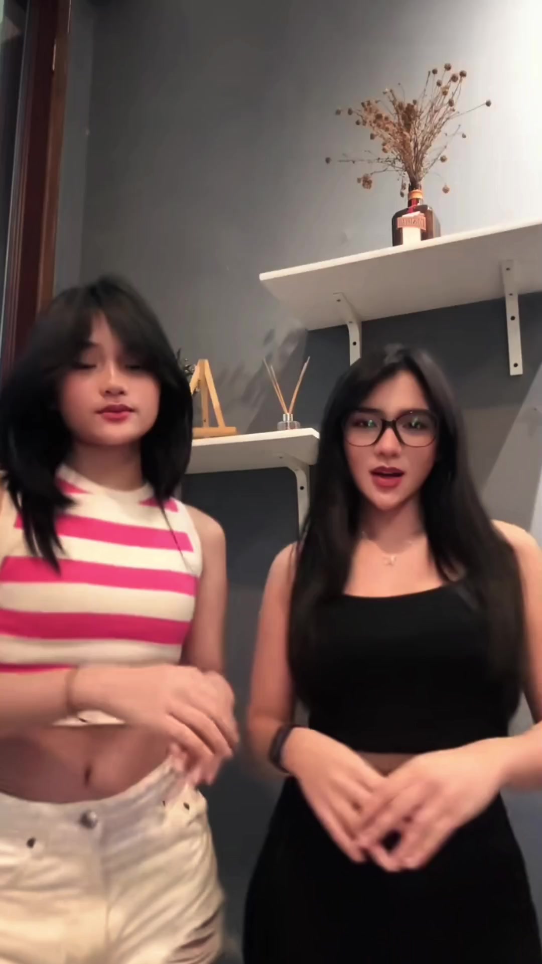 @LovelyLadies