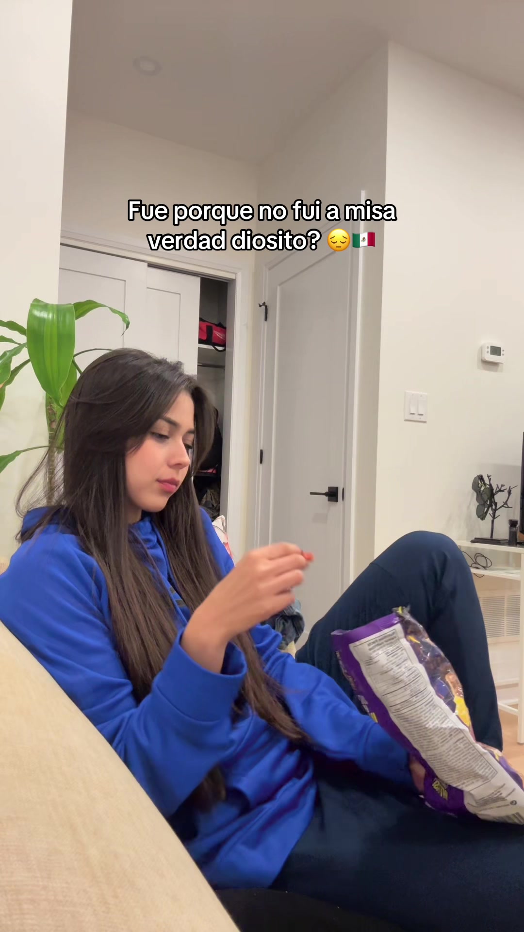 @YesiNavarro_🖤🦅