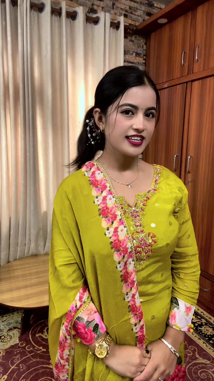 @Thakuri niku ❣️❣️
