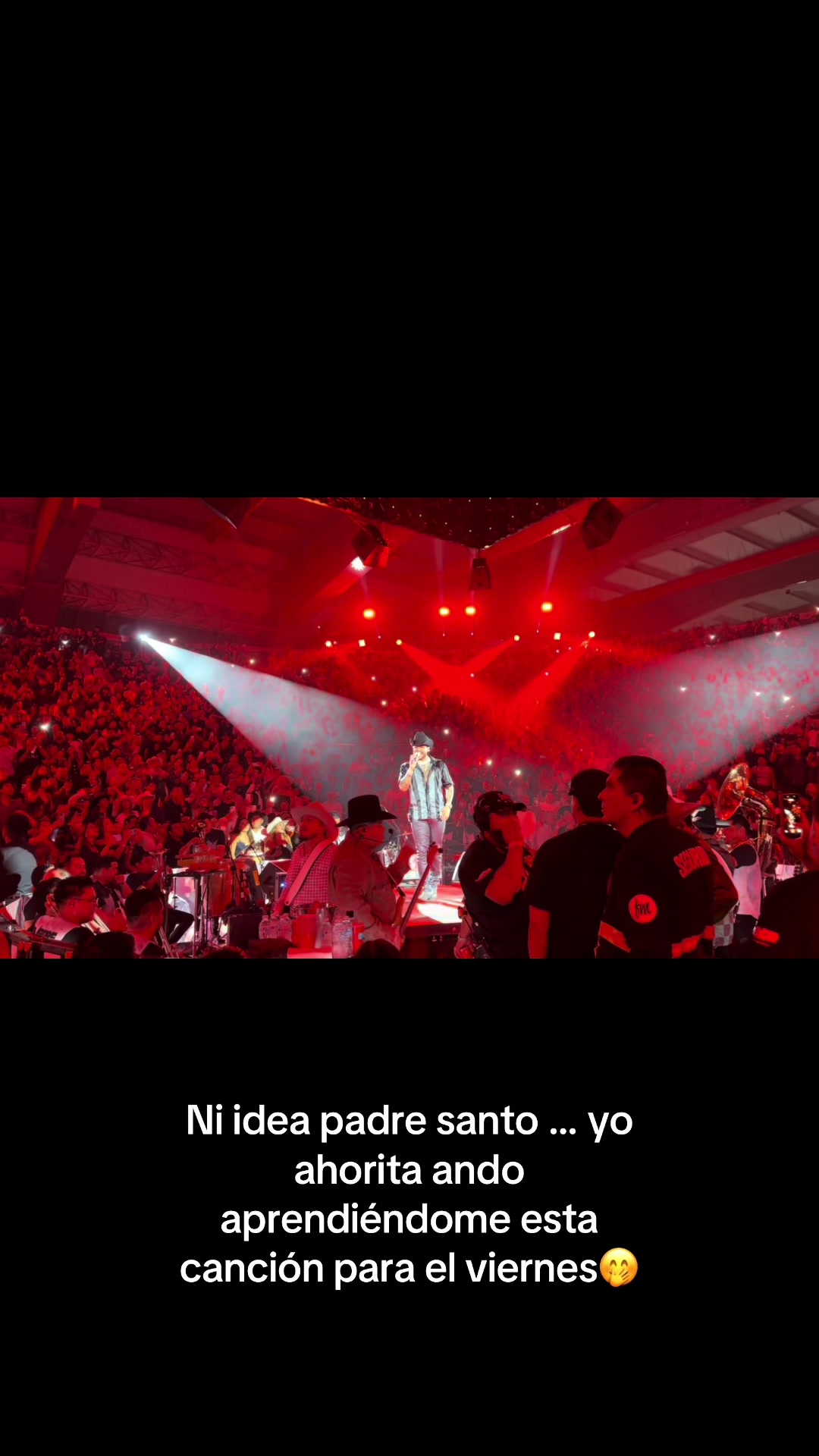 @Elena Uribe
