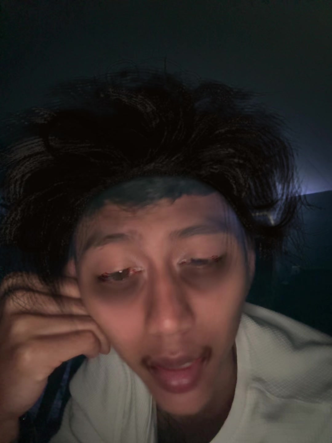 @T