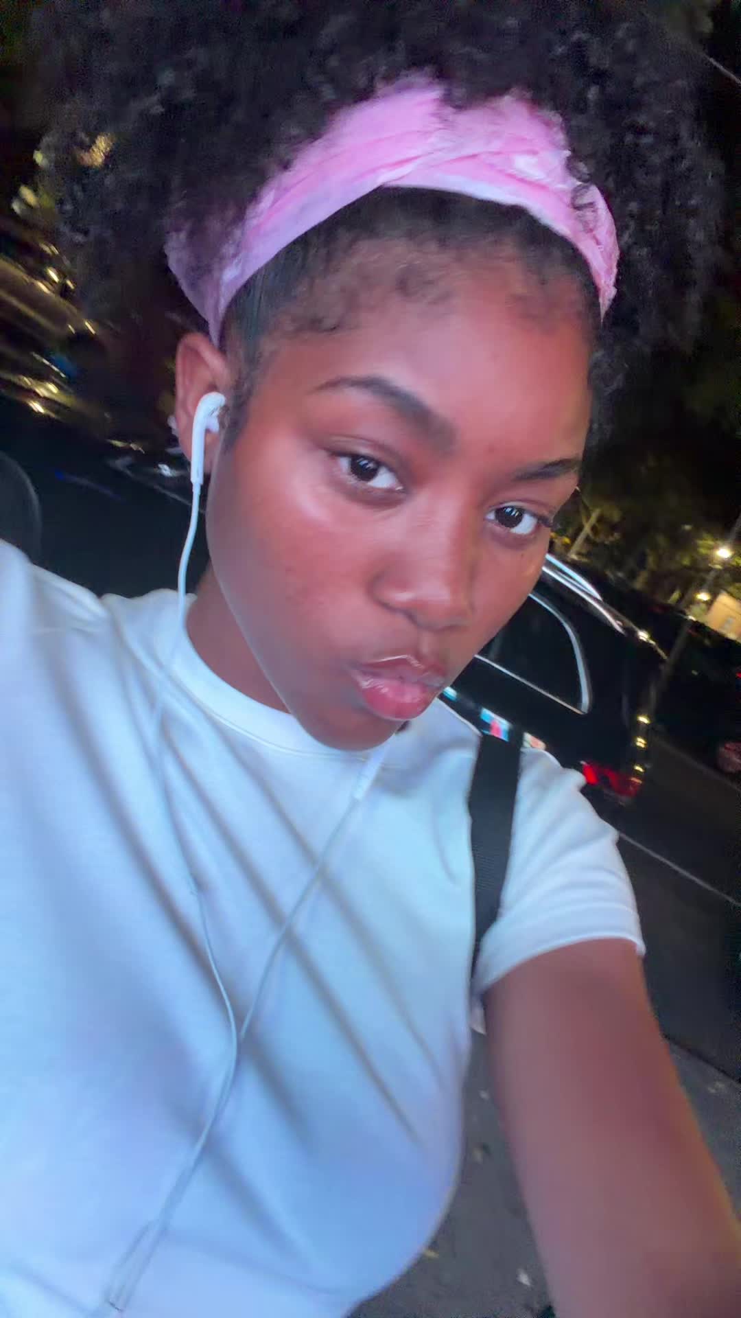 @zairajade