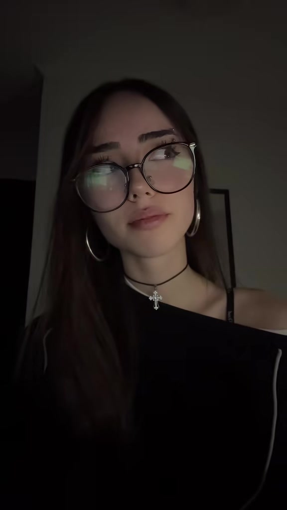 @𝔪𝔞𝔯𝔱𝔥𝔞 𝔤𝔯𝔞𝔠𝔢 ♱