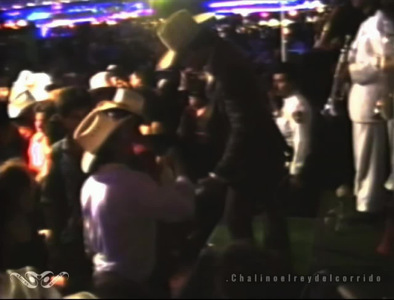 @Chalino Sanchez