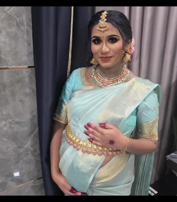 @Santhi Susan bridal