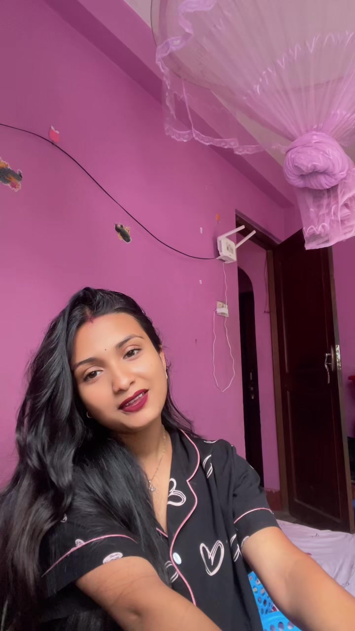 @Ayushu🤪