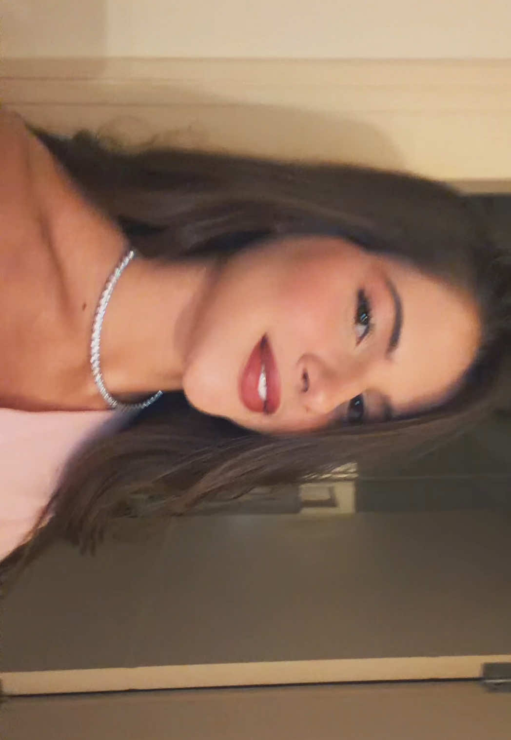 @LARACOSTAAB_