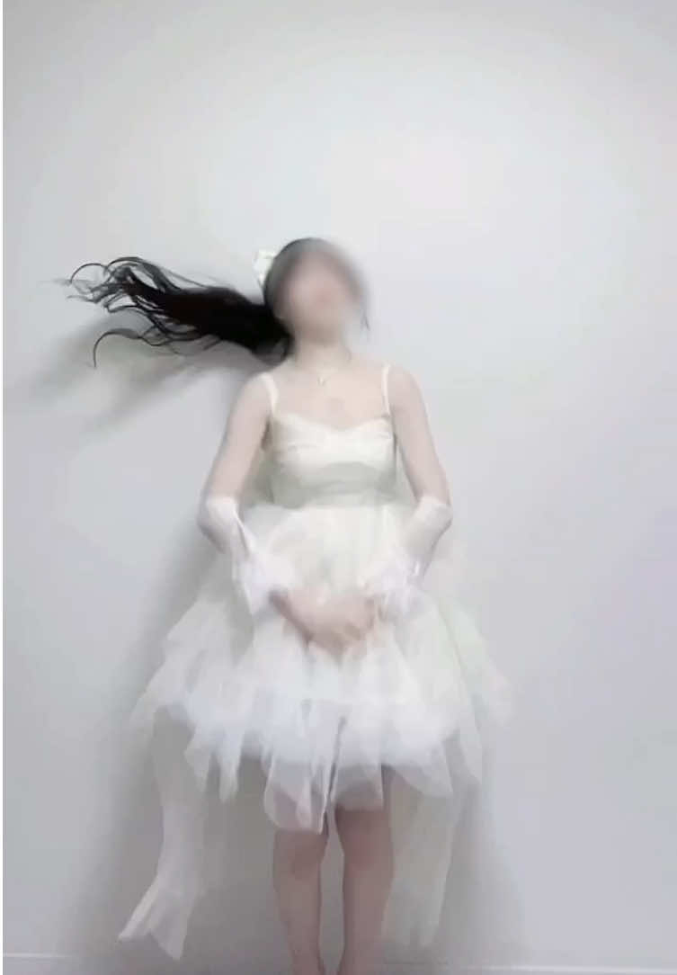 @白花 りぼん