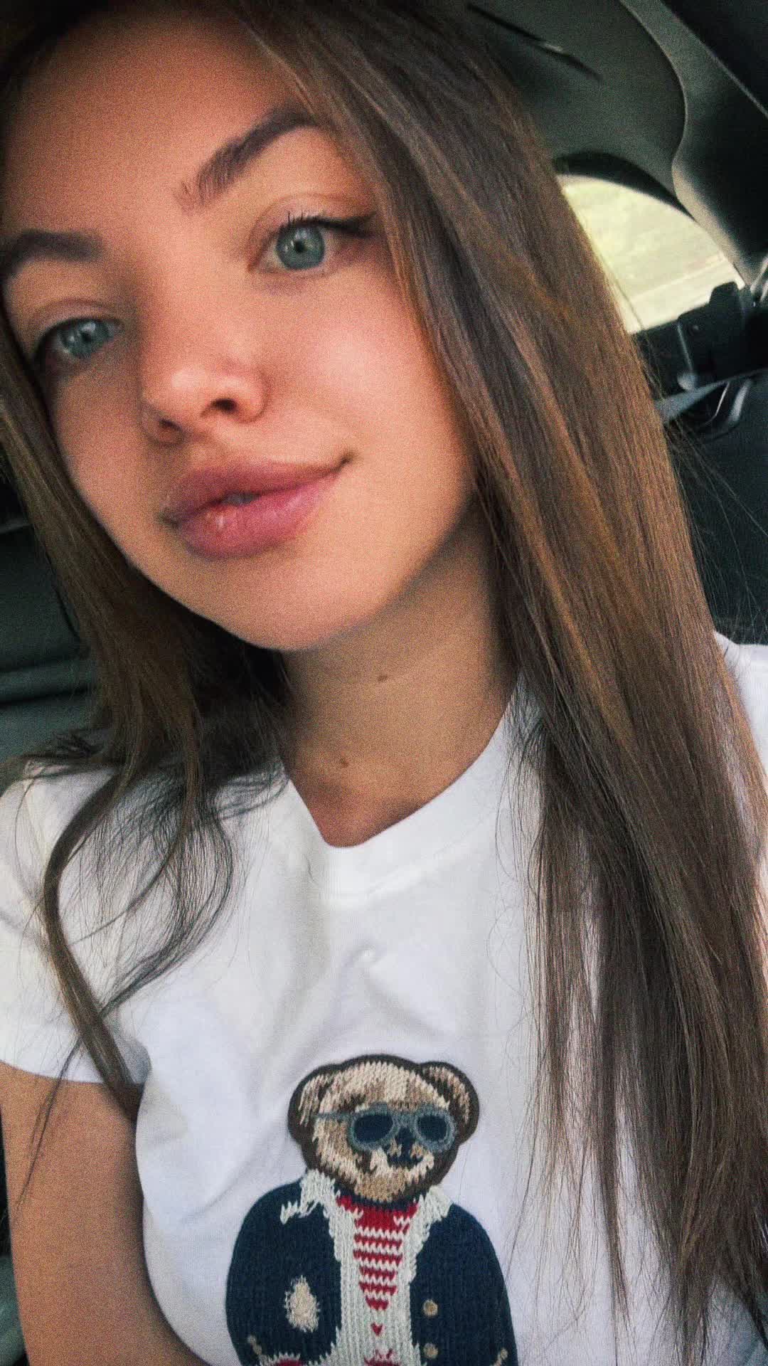 @Valedrinka ๐
๐๐พ