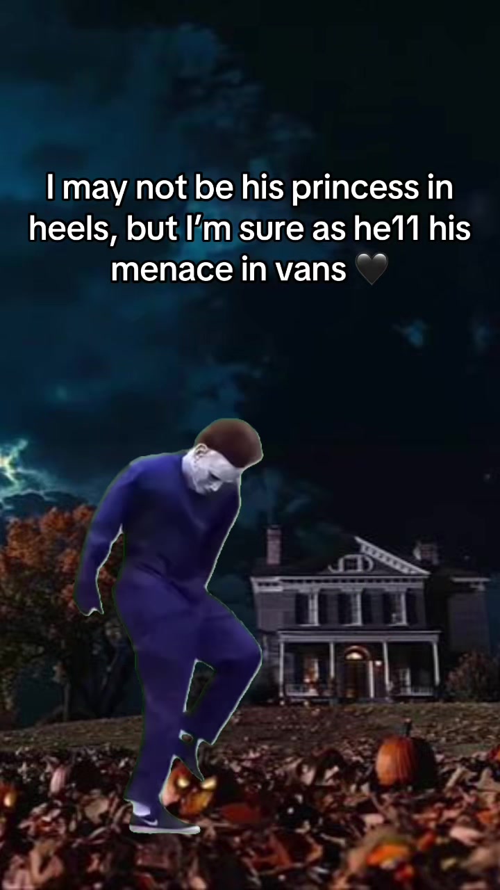 @Sarah T 🖤🔪