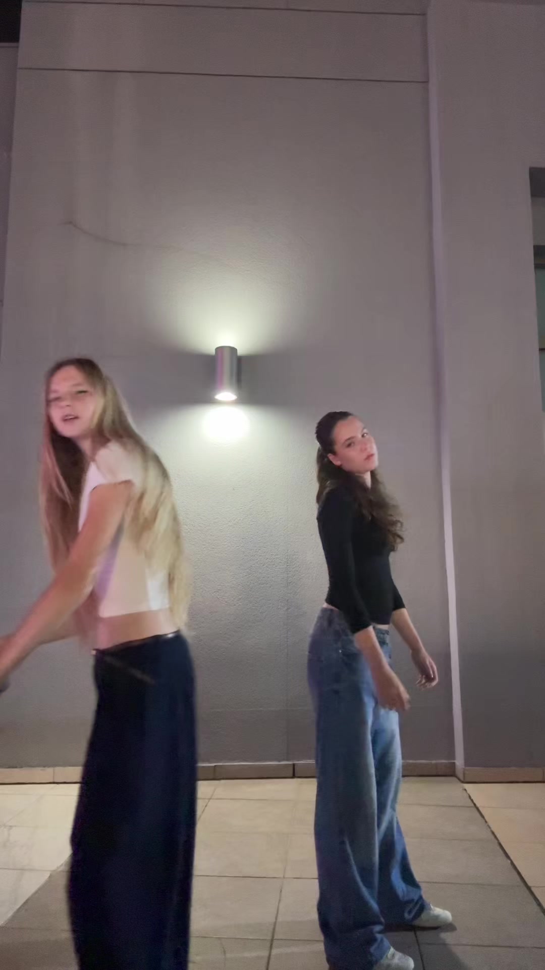 @викси