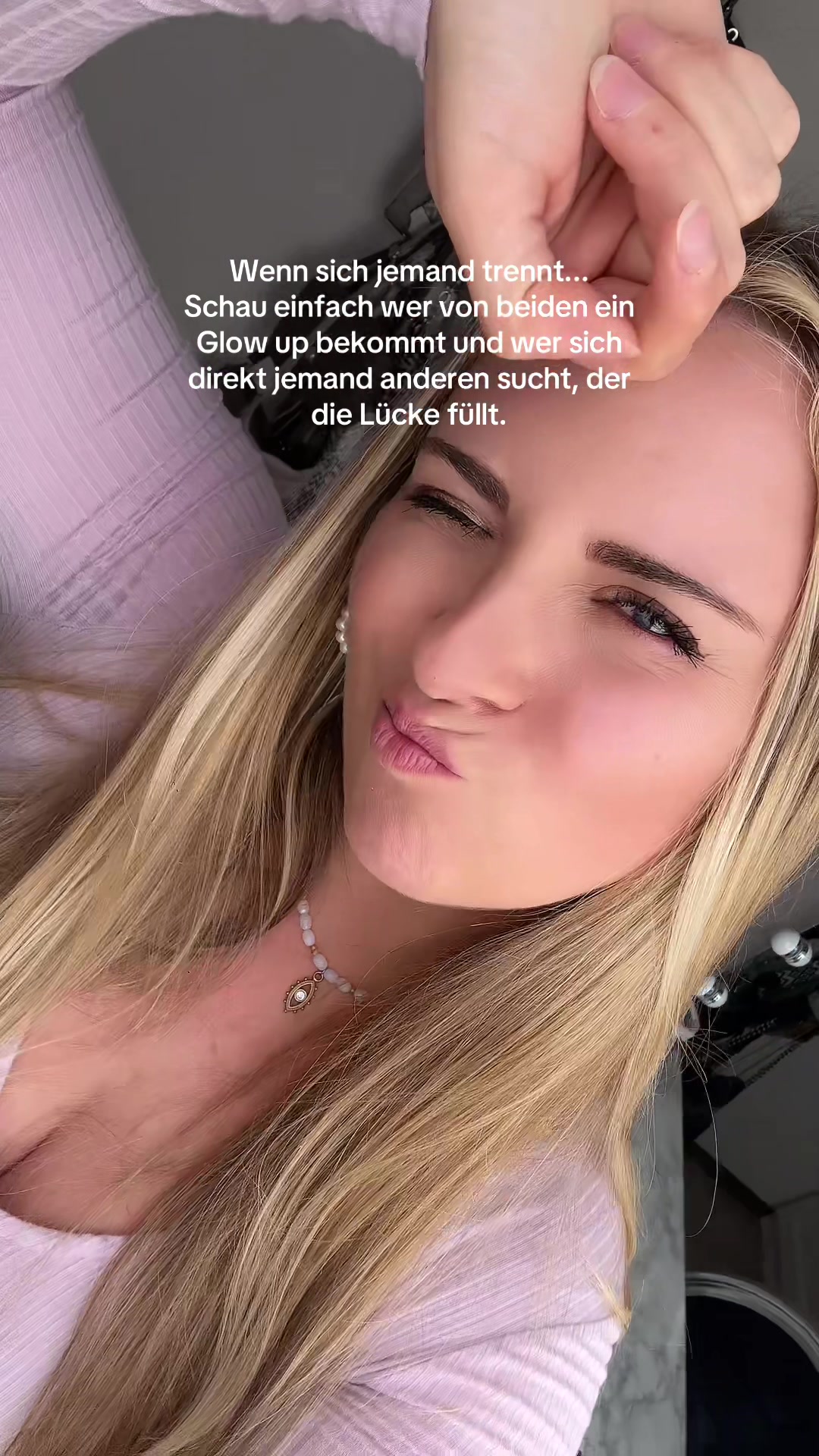 @nicolestk