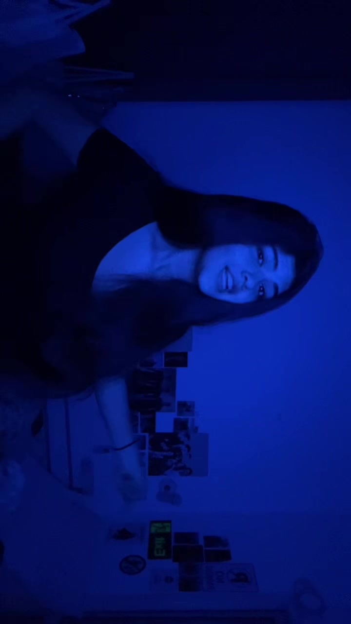 @𝓵𝓲𝓷𝓸𝔂 𝓿𝓪𝓵𝓭