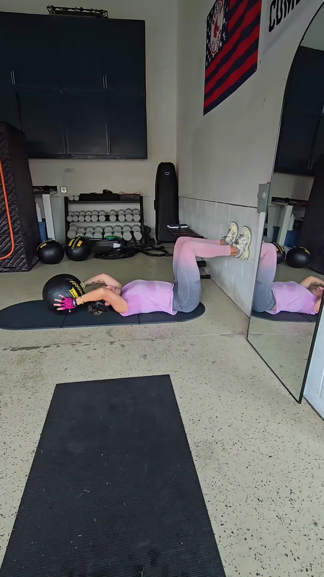 @Kay Molina | FitFlamingo242