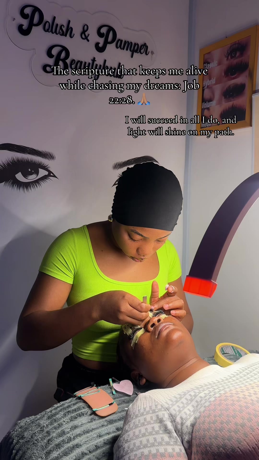 @AGO PALACE LASH&BRACES ARTIST