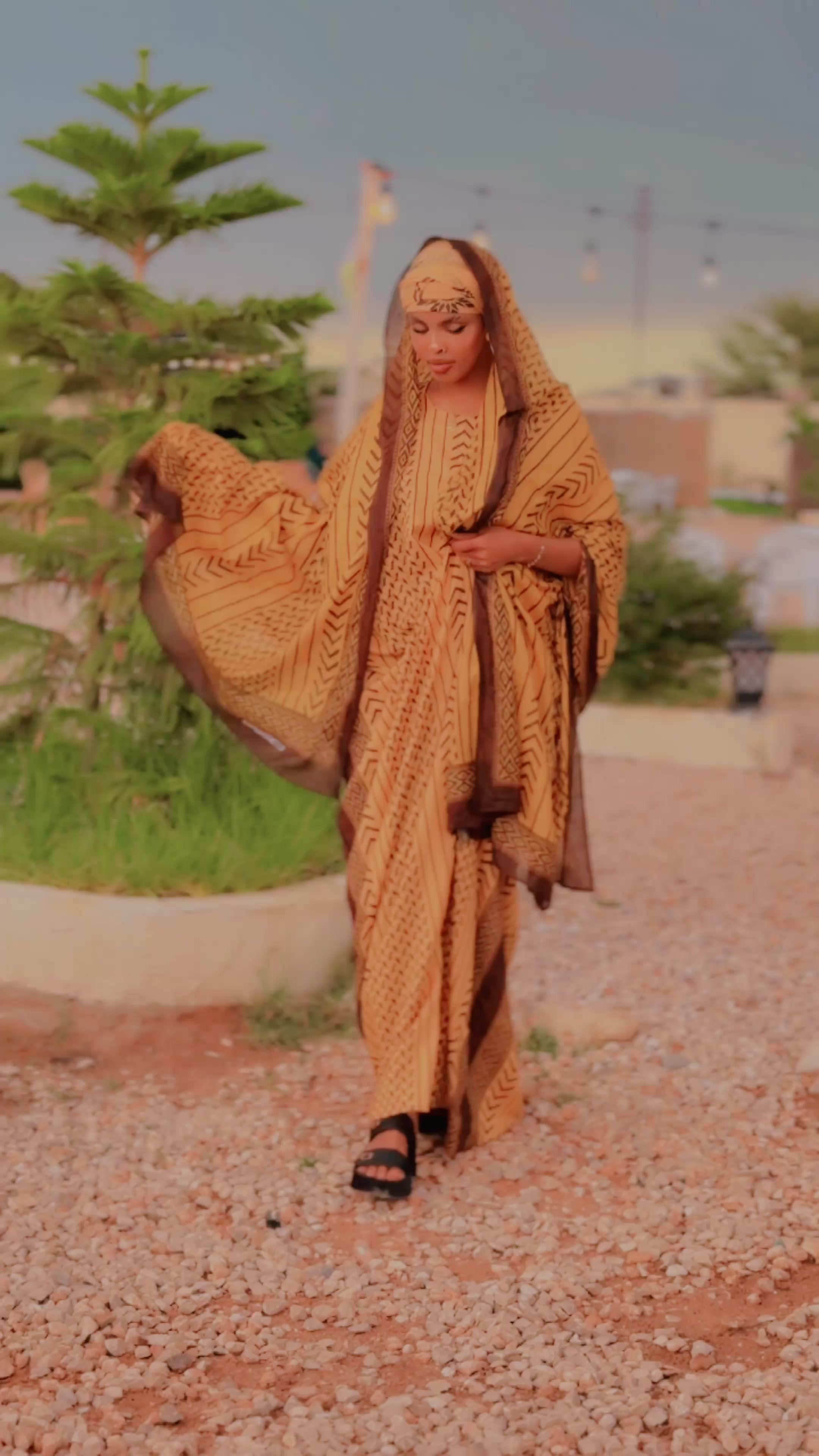 @Fadumo Riyaad