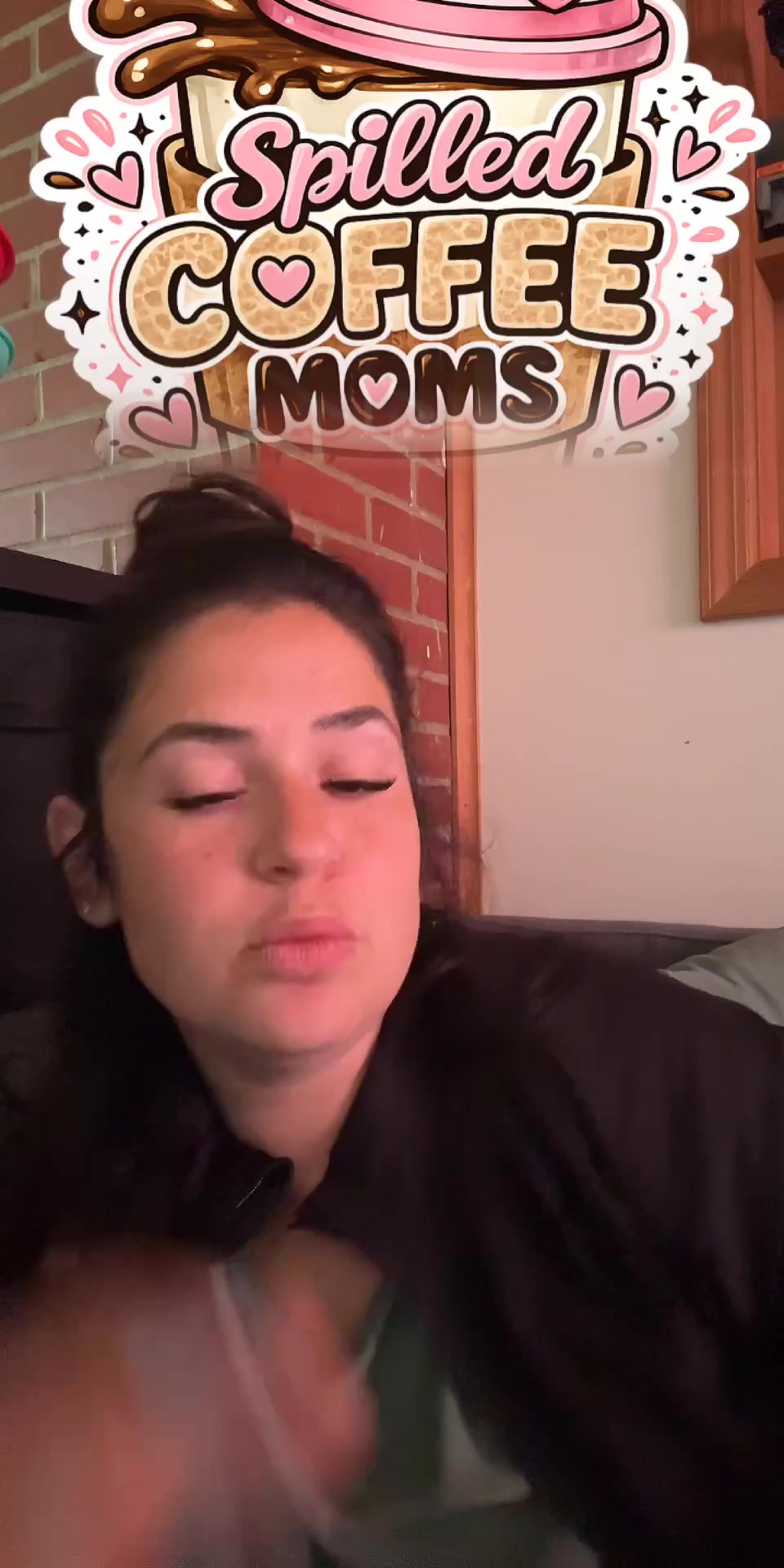 @sarah | spilledcoffeemom ☕️