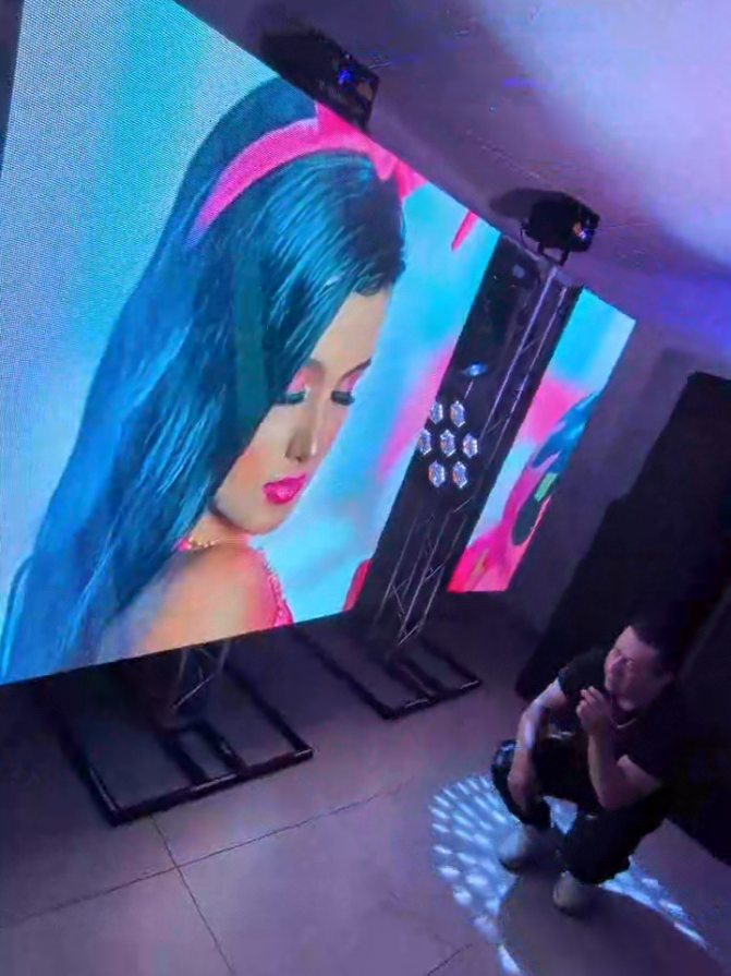 @chris.ibiza