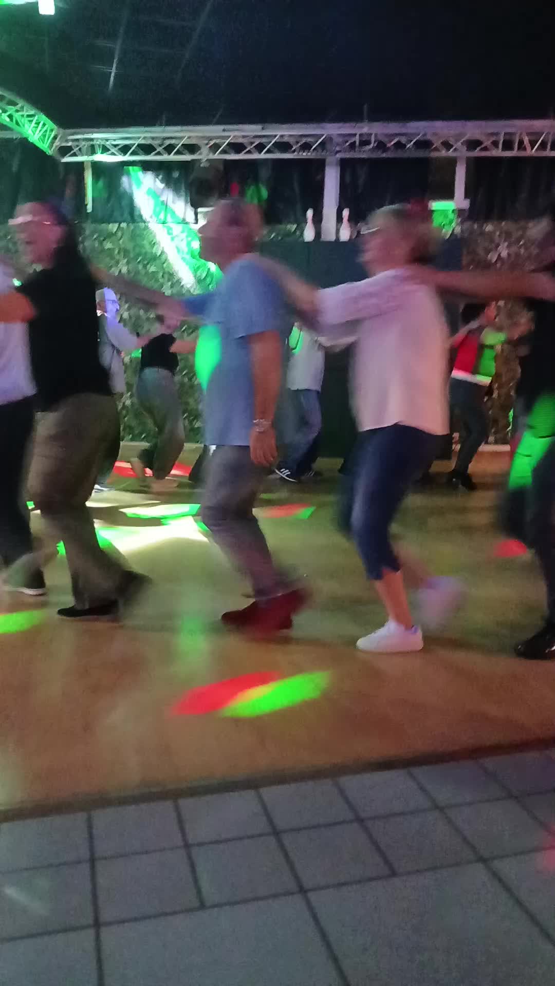 @RETRO INTRIGANT