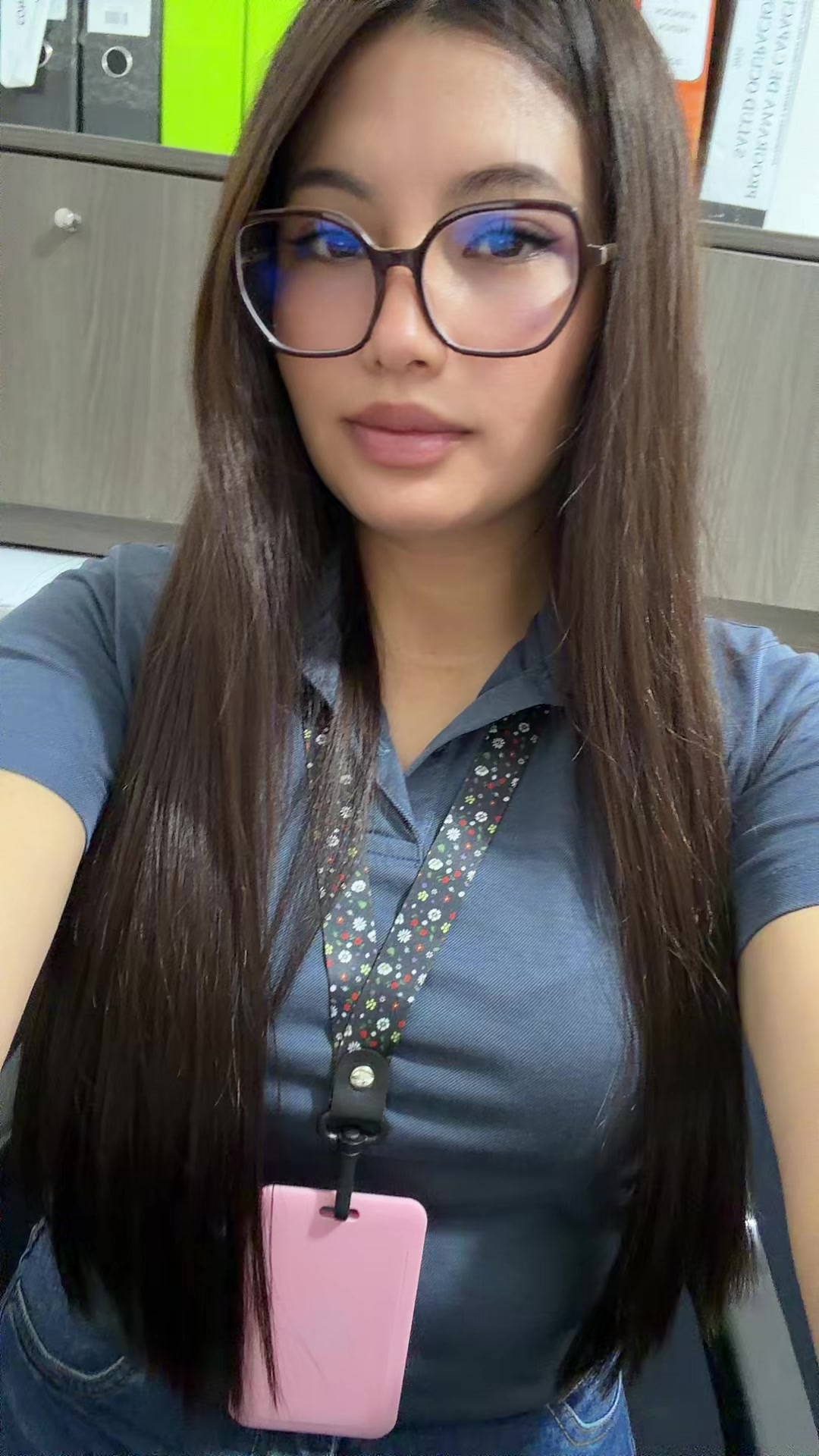 @️