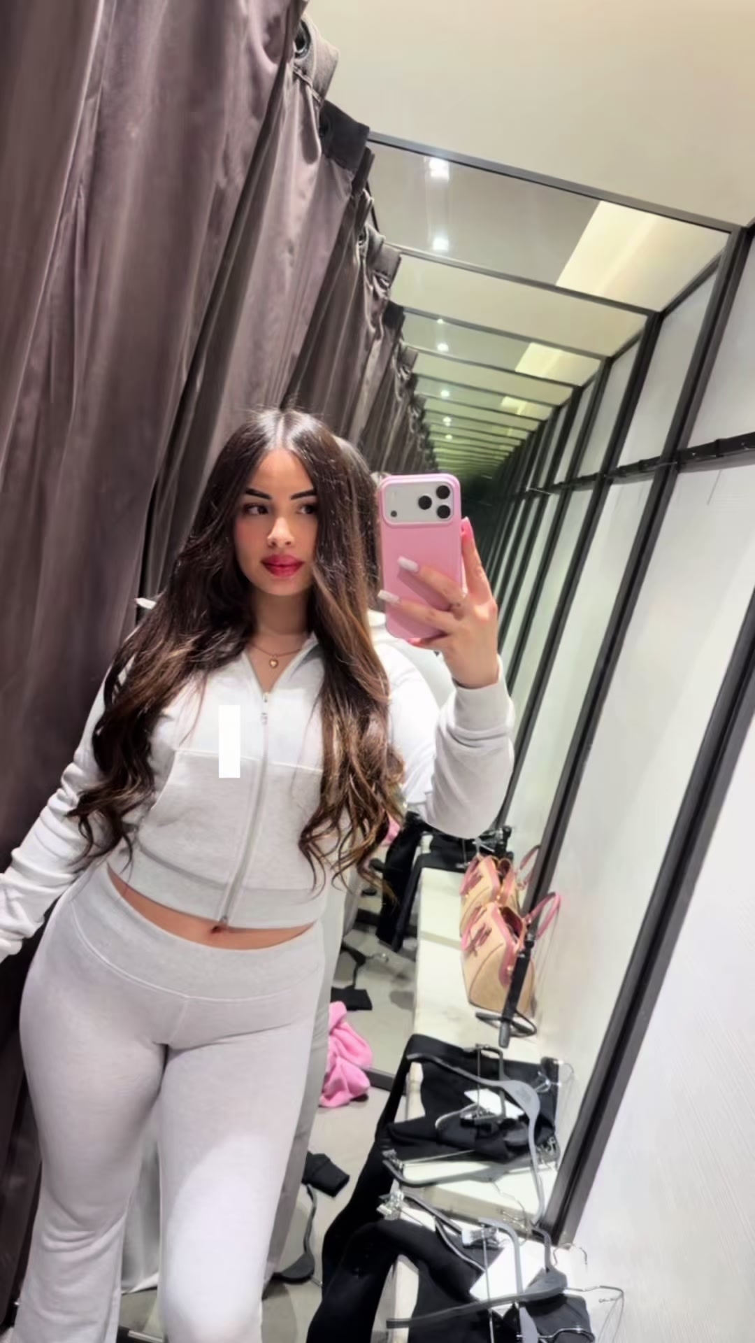 @Chinnnnita