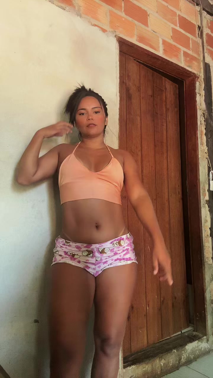 @crysfreitax