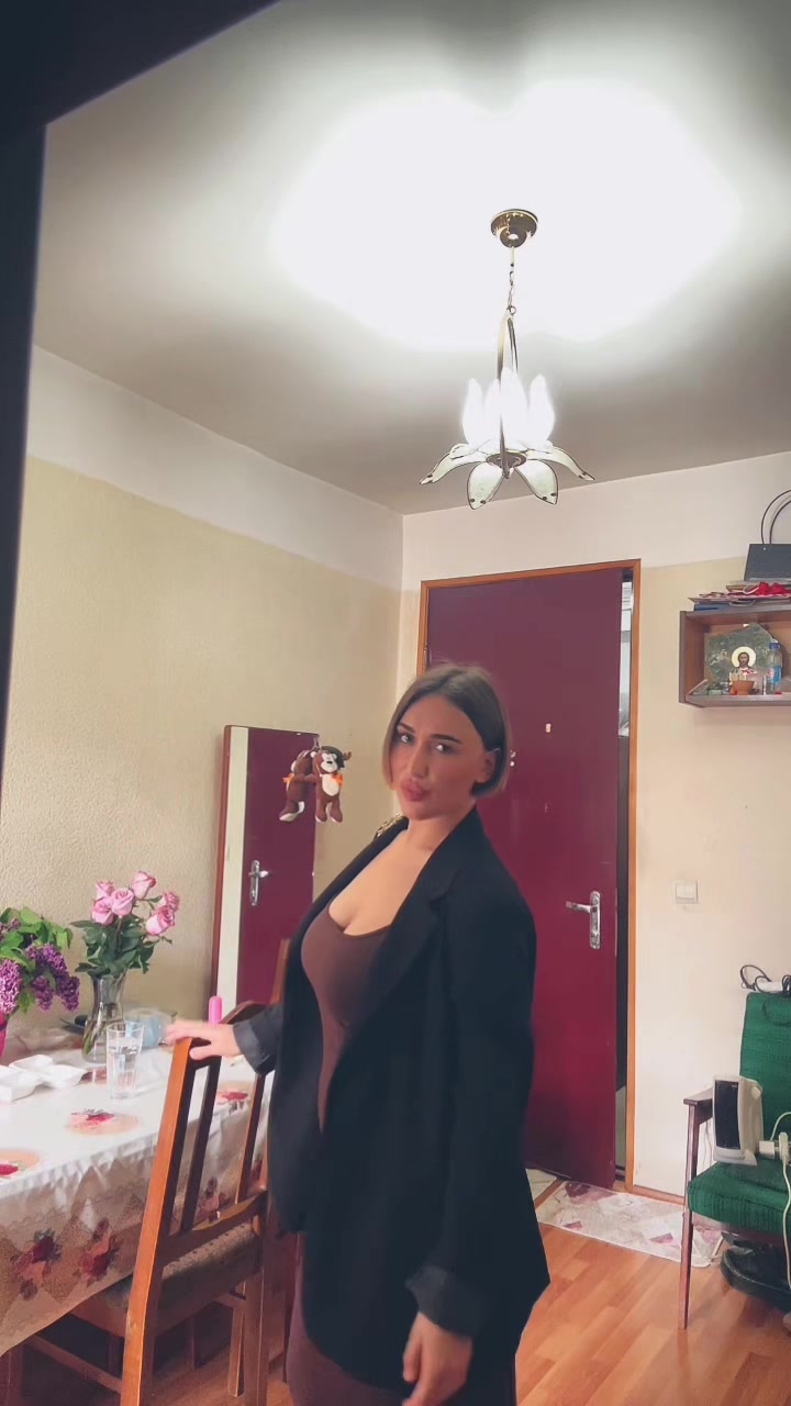 @Теачка 🐍