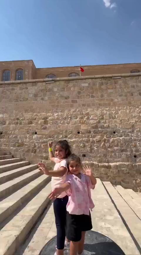 @Uz.Danışman Lena