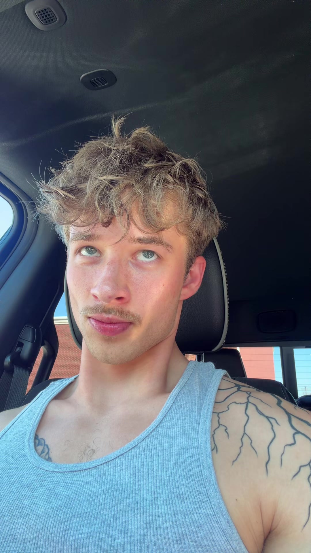 @SimpleNolan