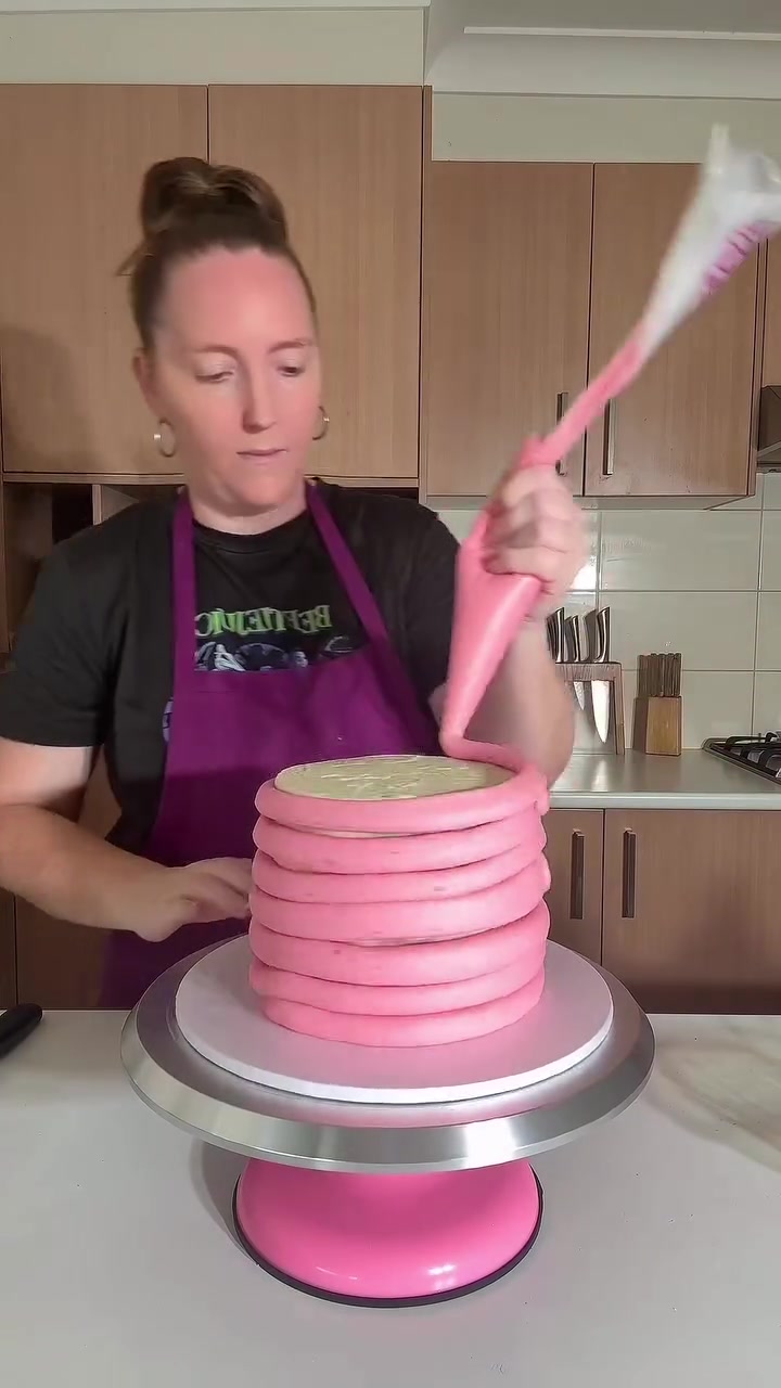 @Stacey Bakes Cakes!