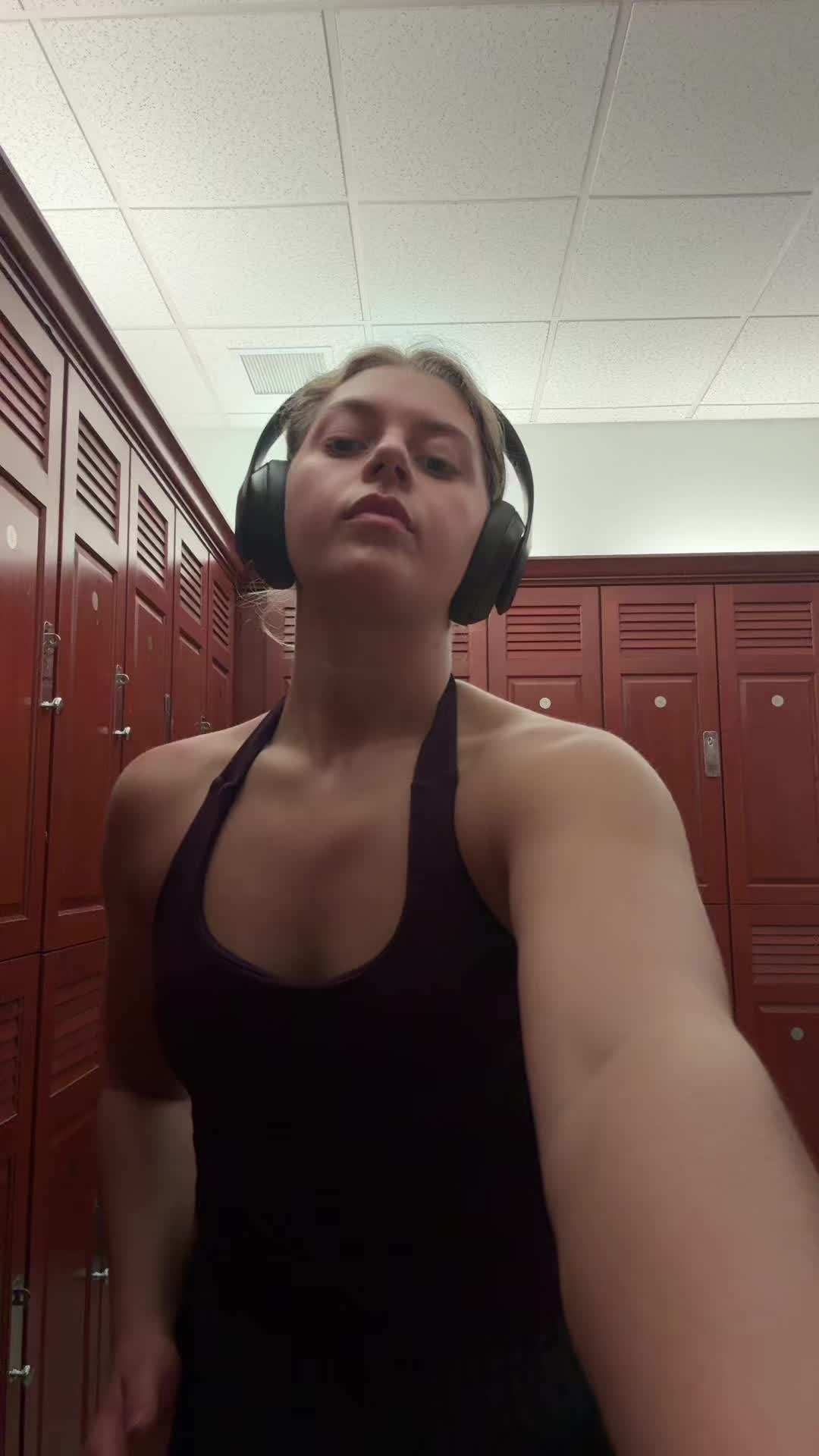 @SHELBS FITNESS