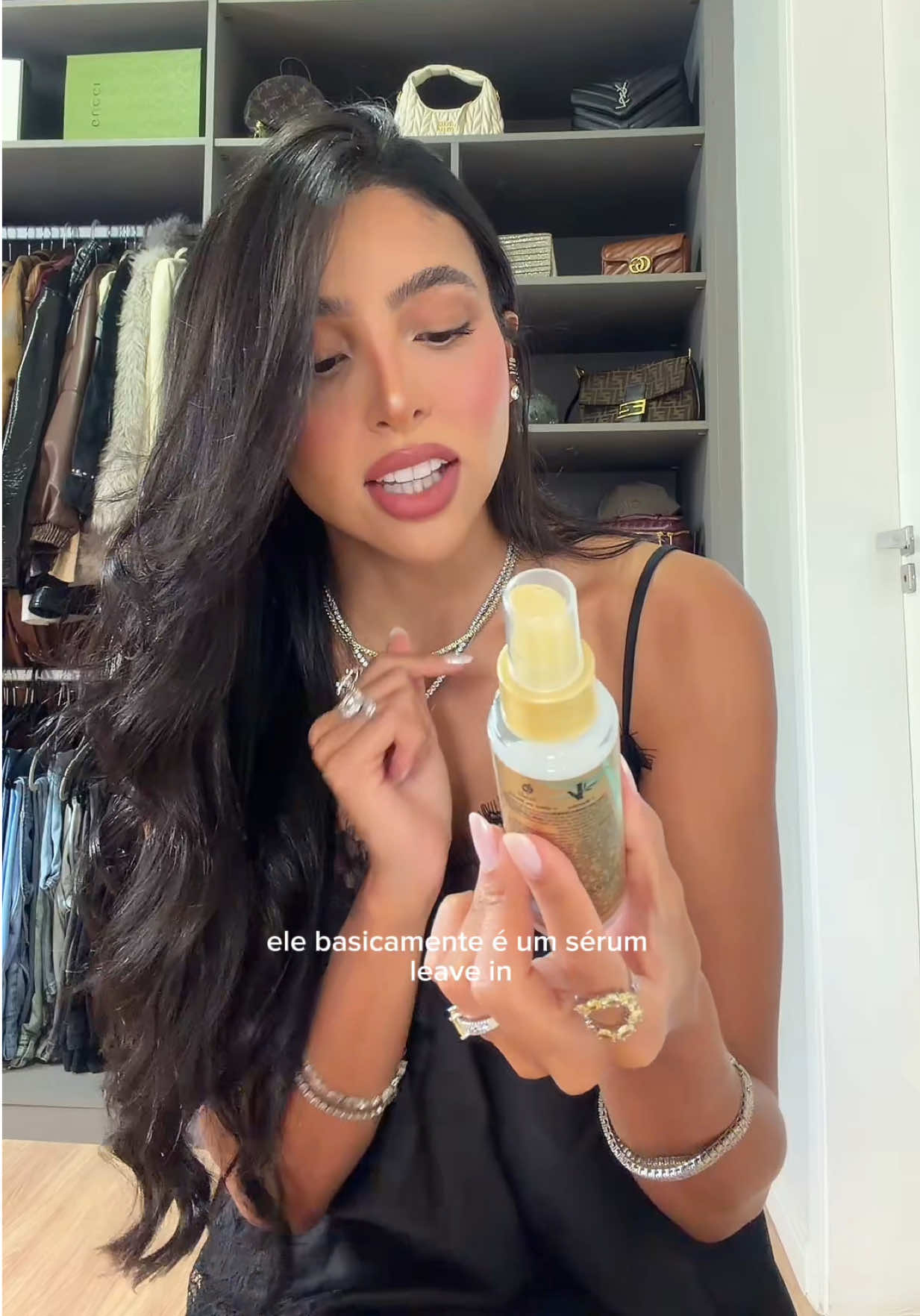 @Julia Mariano
