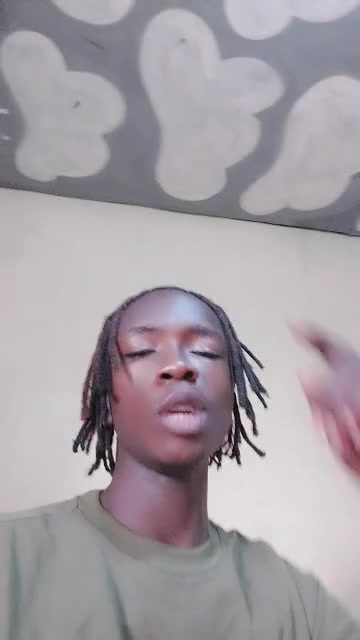 @L&eacute;o Papy Benam 🇨🇫