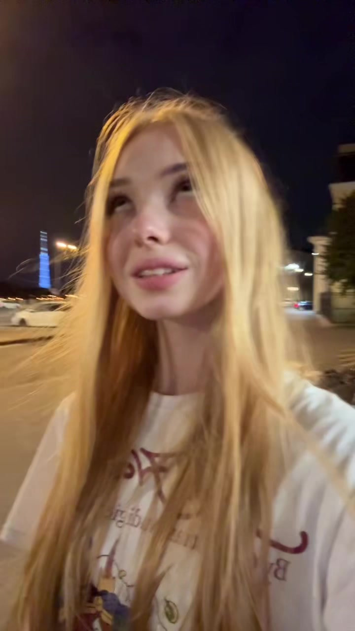@викусик🌷