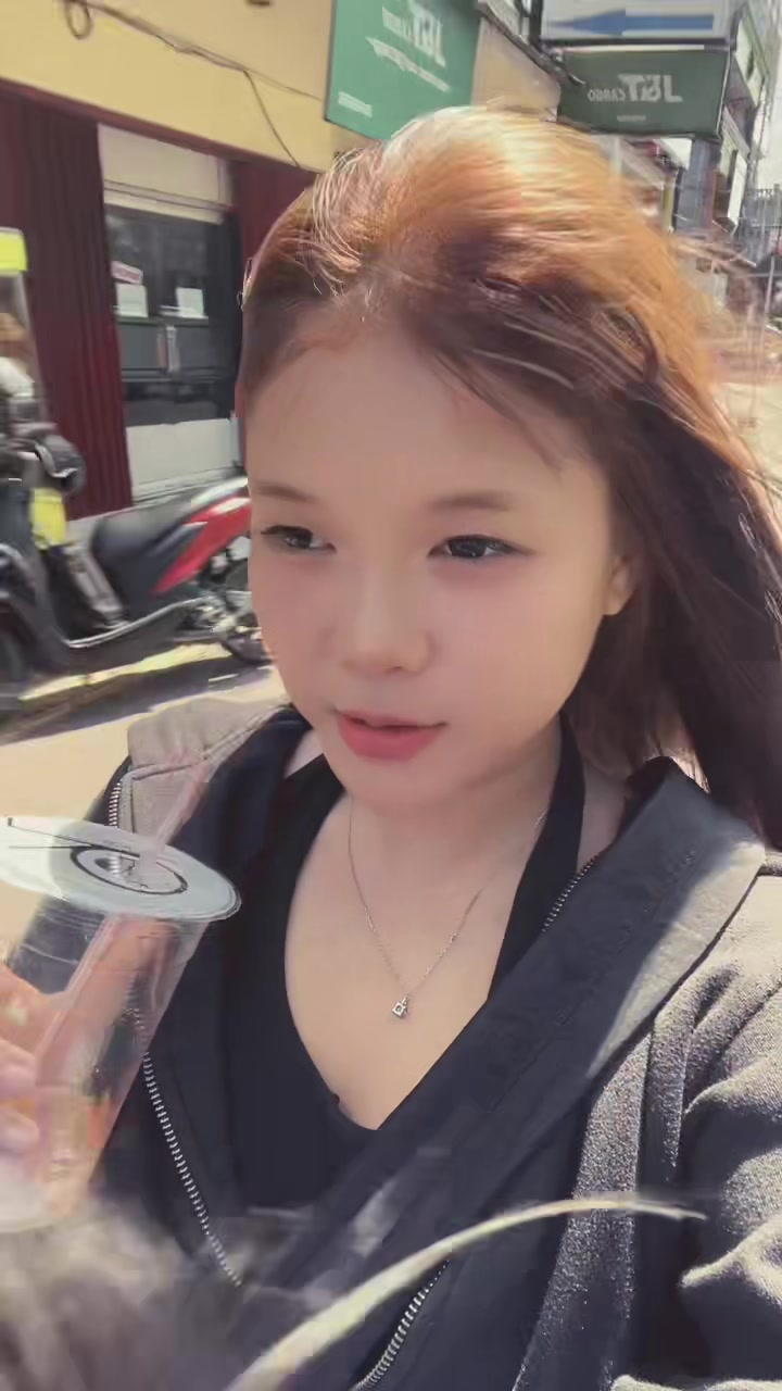 @Meimeii