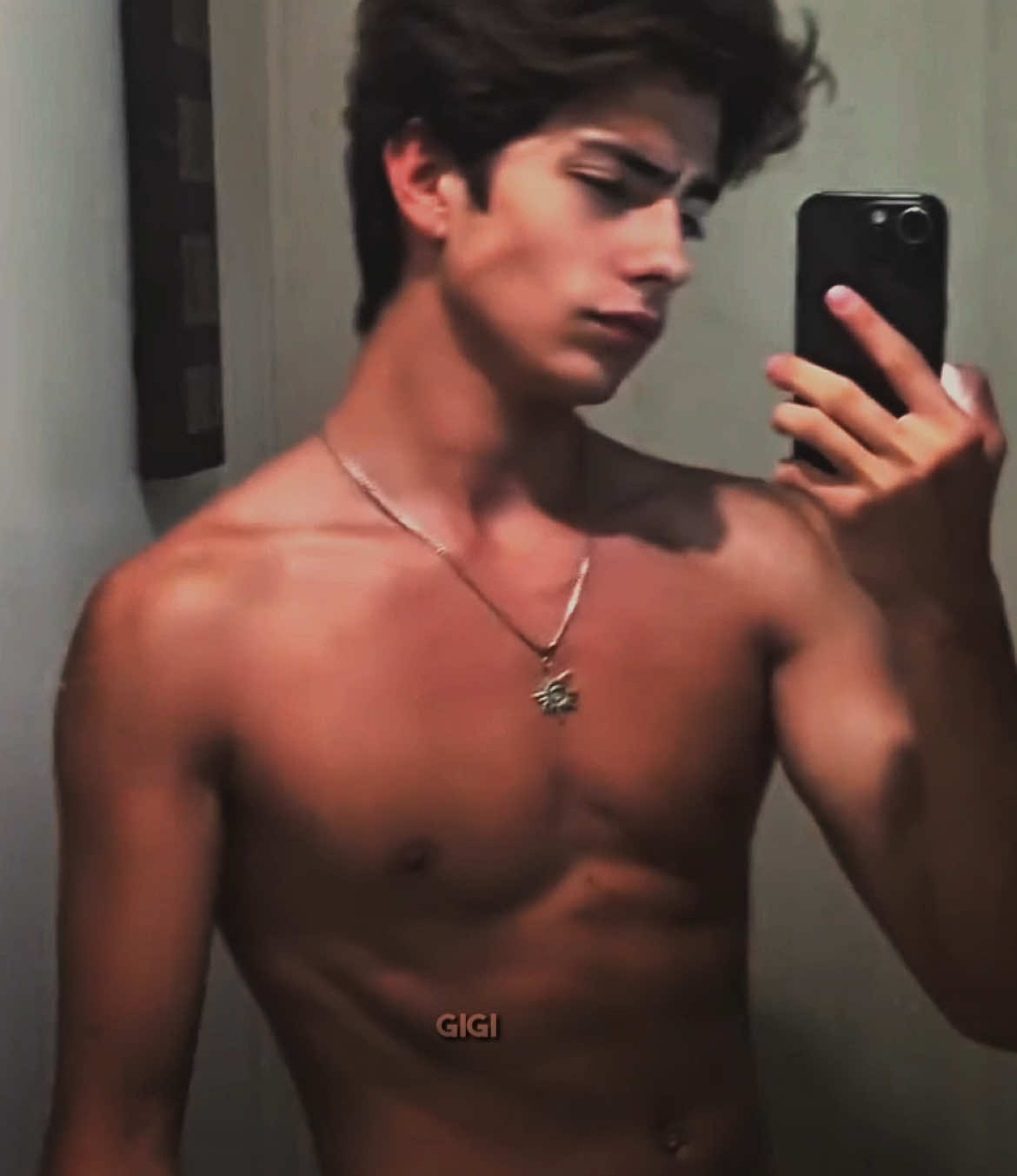 @𝗚𝗶𝗴𝗶 ✪