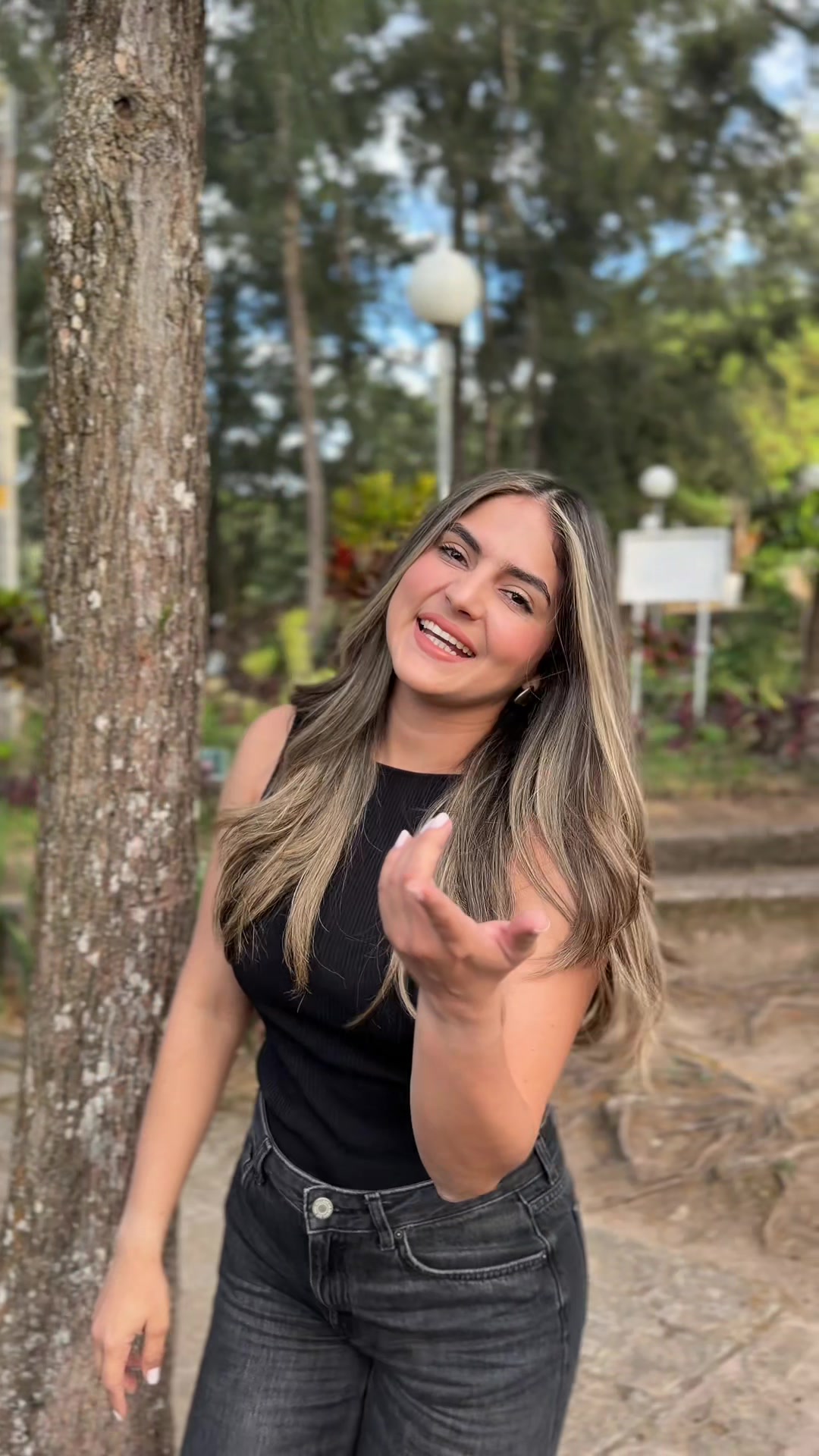 @Mar Samadi Cobos