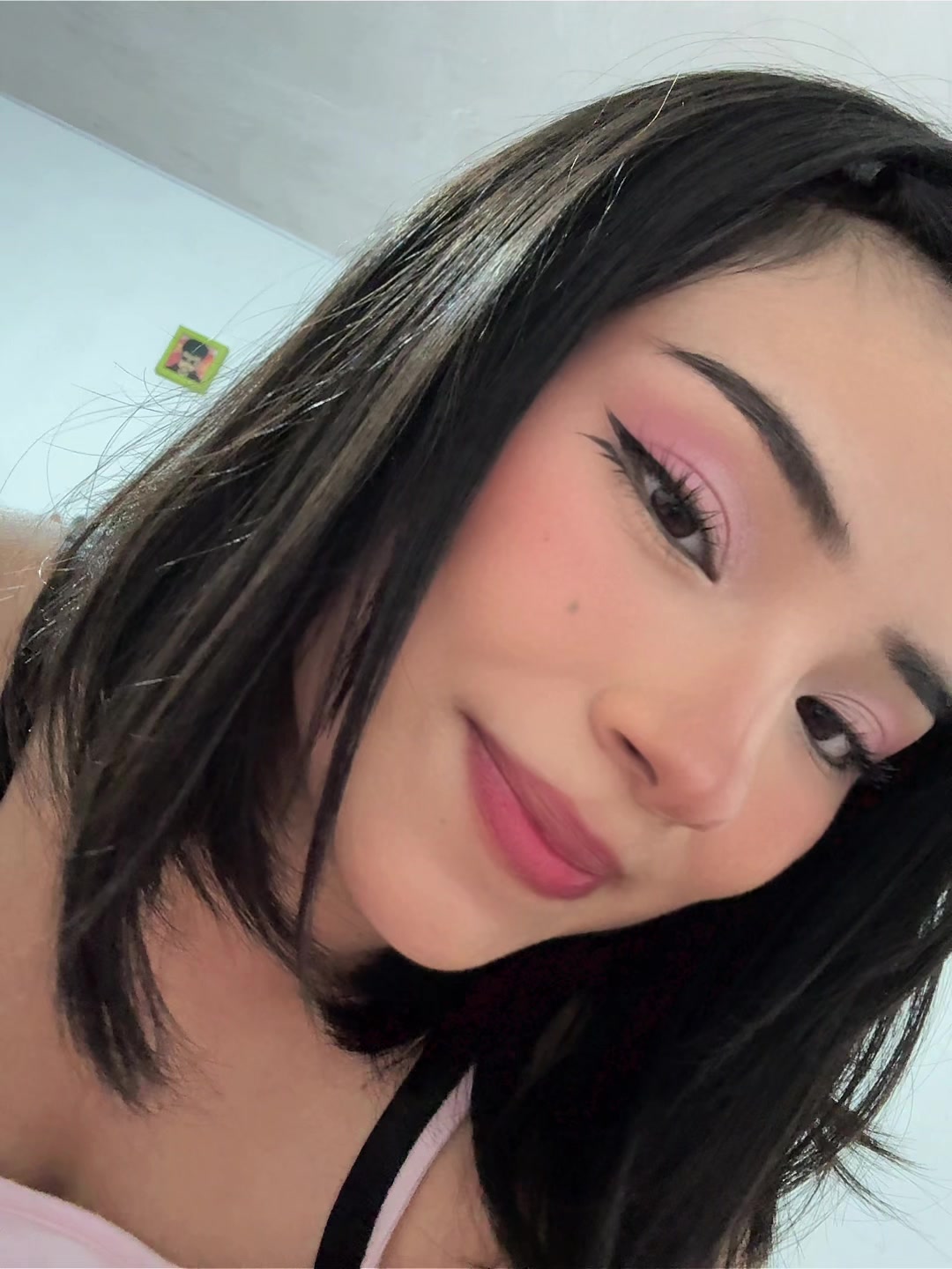 @Hilaryss