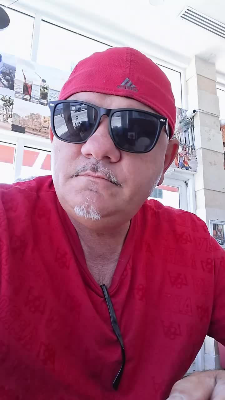 @Lorenzo GH