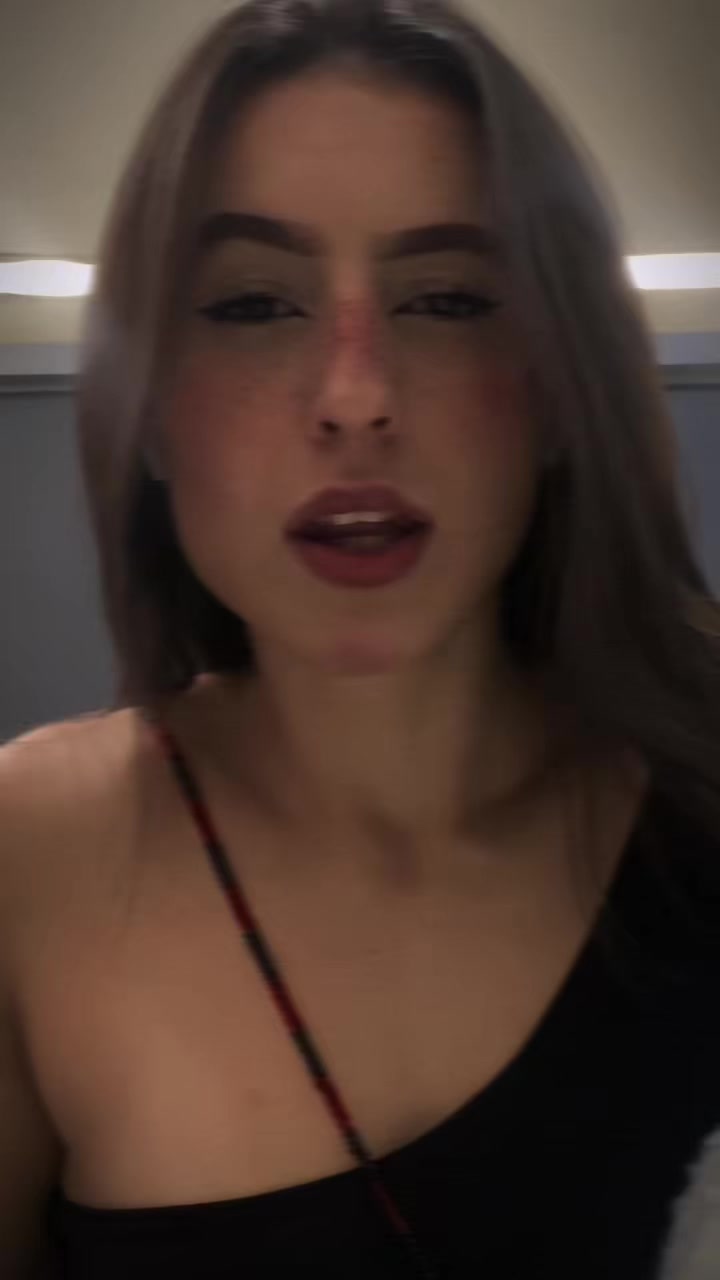 @Gabriela Simi